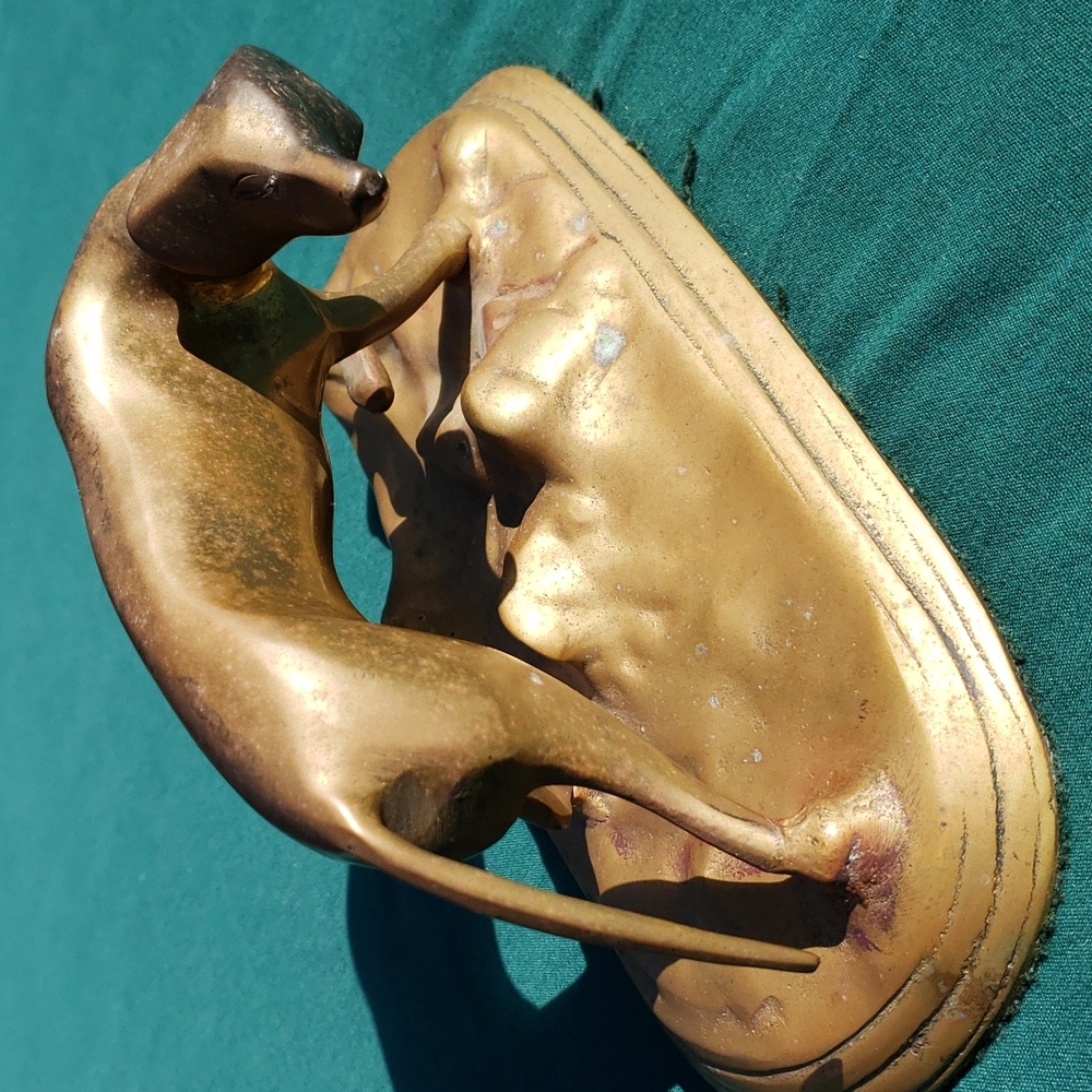 Brass Hound